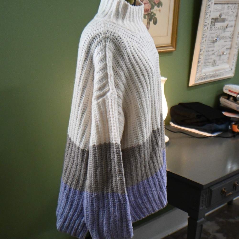 Ann Taylor Colorblock Turtleneck - Picture 2 of 4